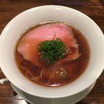 創作麺工房 鳴龍 - 「醤油拉麺」850円
