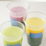スピルリナブルー - 生スピルリナ入りレイヤードスムージー