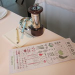 ベージュ アラン・デュカス 東京 