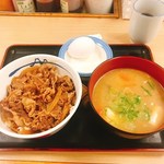 松屋 - プレミアム牛めしの並盛・豚汁・生玉子