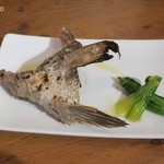 ブラーチェ・エ・ヴィーノ・ジジーノ - お通しのヒゲソリダイと小松菜