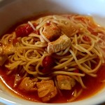 trattoria TOTTI - 鶏肉とペコリーノ・ロマーノチーズのパスタ:トマトソース