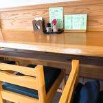 手作りめん処 生房 - 広いカウンター席