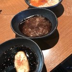 ステーキてっぺい - ごま、にんにく醤油、おろしポン酢