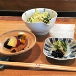 魯山 - サラダと煮物、香の物