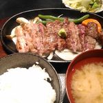 神戸牛居酒屋 四方善 - ハラミステーキ