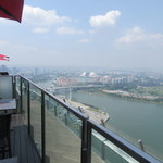 CÉ LA VI RESTAURANT AND SKYBAR - ２