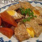 稲毛屋 - 油あげの卵きんちゃくと人参の煮物