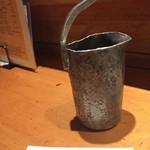 肴や味泉 - 大七をぬる燗で　ここのちろりはオリジナルで大変素敵です　しかも注ぎやすくて冷めにくい　大変優秀です　売って欲しいくらい（笑）