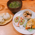 おいしい日本のワイン ≡sun - 汁物もお味噌汁だったりビーツのスープだったり。