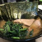 家系ラーメン クックら - 海苔増し油多め麺固め