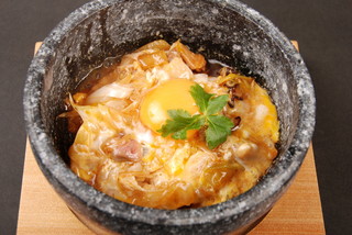 Mantoku - 万徳特製石焼親子丼。鶏屋の究極親子丼とはまさにこれです！