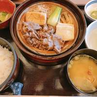 今半万窯 新宿店 - 平日限定すき焼き弁当 1620円