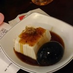 永康刀削麺 - ピータン豆腐