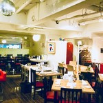 ブラッスリー アルティザン - 内観写真: