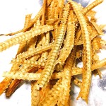 上村うなぎ屋 - ぽりぽりで美味いけど塩分強めです~_~;