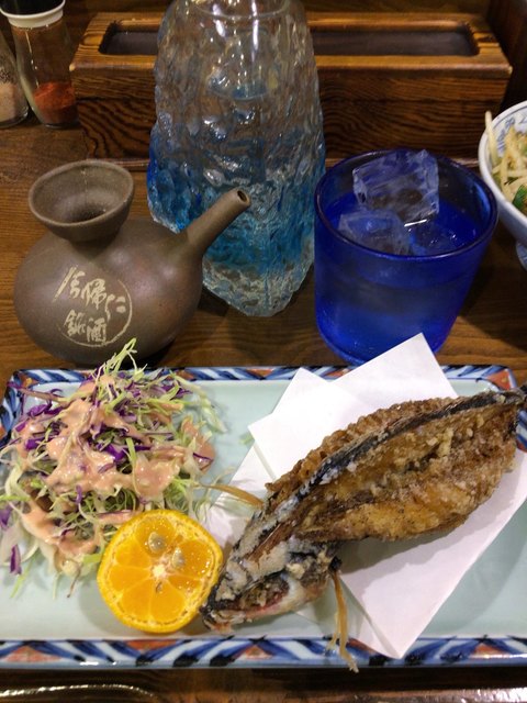 お気に入りのお店で美味しい泡盛とグルクンの唐揚げ By まさ なち みつ子ばぁばの台所 旭橋 沖縄料理 食べログ お気に入りのお店で美味しい泡盛とグルクンの唐揚げ By まさ なち みつ子ばぁばの台所 旭橋 沖縄料理 食べログ