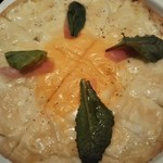 パスタ・デ・パスタ - チーズたっぷりピザ