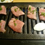 隠れ家焼肉dining あんじゅ - タン塩焼き