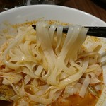 タイ料理 ギンカーオ - トムヤムヌードル