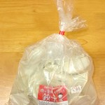 肉の青木 - 冷凍餃子（40個入）…1296円