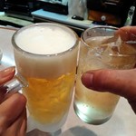 あっちゃんの台所 - 「桂花陳酒・生中」各450円 カンパ～イ！