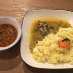 Basement cafe COWORKING SPACE - ビーフキーマ＋豆と野菜のカレー