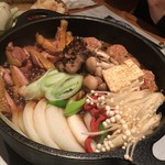 じどりや 穏座 - 地鶏すき焼き