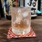 灯 - いちご酒のソーダ割り