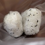 灯 - おにぎり２つ