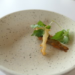 MAISON LAFITE - アナゴと高麗人参ベニエ、キャビア、タルタルソース