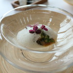 MAISON LAFITE - ハマグリとアスパラ、長ネギクリーム、金太郎卵ソース、ハマグリの泡