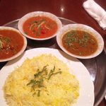 ハリマ・ケバブ・ビリヤニ - アプサナランチ/サフランライス？