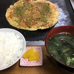 お好み焼き　路地 - 豚玉定食（700円）