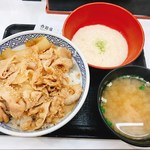 吉野家 - 豚丼・とろろ・味噌汁