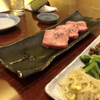 焼肉家 KAZU 神楽坂 - 