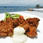 BEACH-BUM - マグロの辛子ソースフライ　タルタルソース添　１３００円　ライス　or　パン、スープ、コーヒー　or　紅茶　付