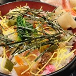 軍ちゃん 高田店 - ばら寿司