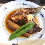 量平寿司 - くえのかま煮付け