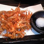 漁菜献舗 鳥新 - 川えびから揚げ（３８０円）