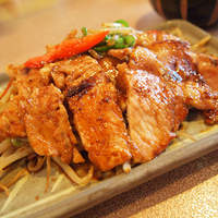 鉄板焼 東洋 - 豚肉の生姜焼　\1050
