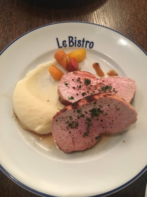 LE BISTRO（ル・ビストロ）>