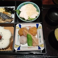 松鶴 - お楽しみ弁当1050円