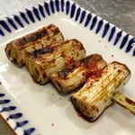 博多串焼き バッテンよかとぉ - 「東京ねぎ」(90円)。