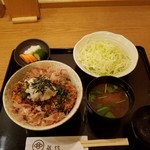 とんかつ武信 - 名物「醤油かつ丼ロース 松 170㌘」1,900円  