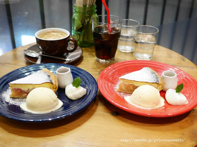 ストロベリーチーズケーキアップルパイ♡グラニースミス 』by