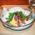 中島町倶楽部 - 蛍烏賊とアスパラ、スナップエンドウ、ウルイの酢味噌和え