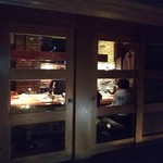 中島町倶楽部 - 外から見たカウンター