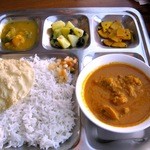 spice kitchen moona - ランチのチキンカレー定食