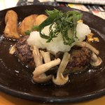 ジョナサン - 角度を変えて、ハンバーグのボリュームあり